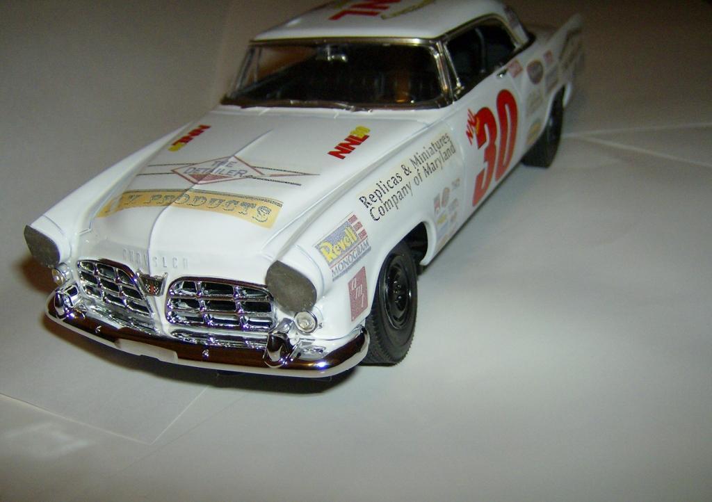 NNL EAST 30 MODEL CAR SPONSOR MODEL  1.jpg