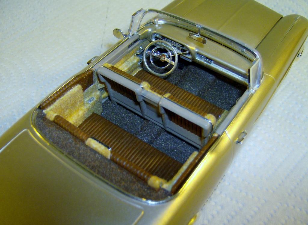 1958 CADILLAC ELDORADO FINISHED INTERIOR (1024x751).jpg