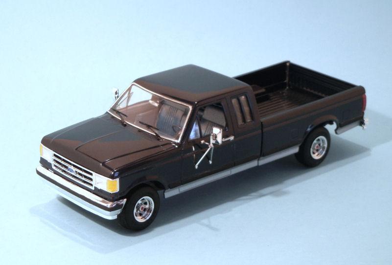 1991 Ford F250  blue (3).JPG