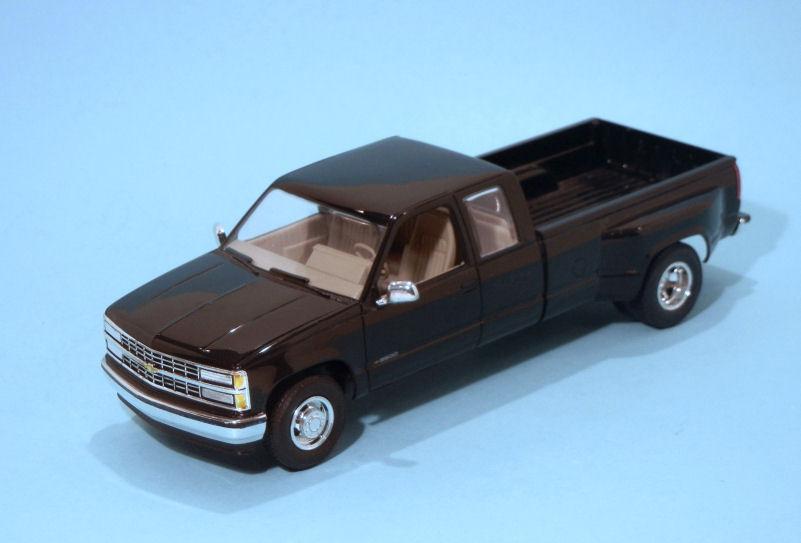 1993 Chevrolet C3500  black (3).JPG