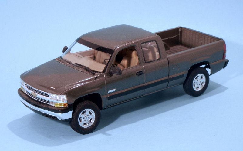 1999 Chevrolet Silverado Pickup (2).JPG