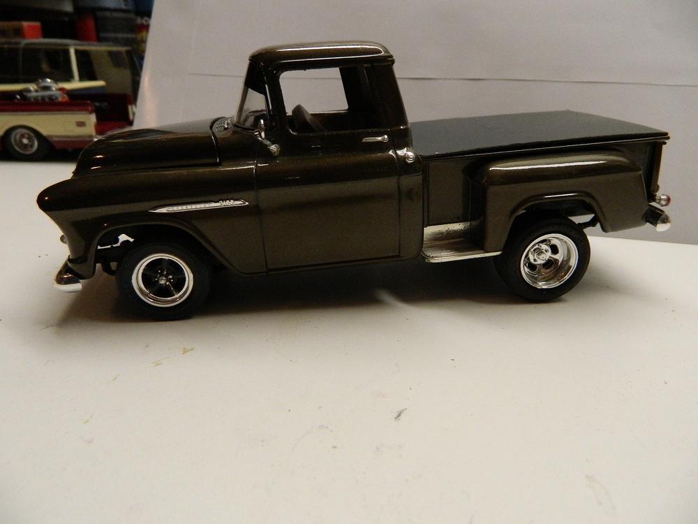 oldermodelbuilds012-vi.thumb.jpg.e99fa4e