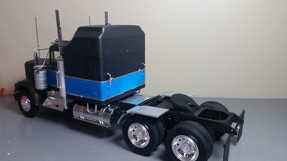 rear kenworth.jpg