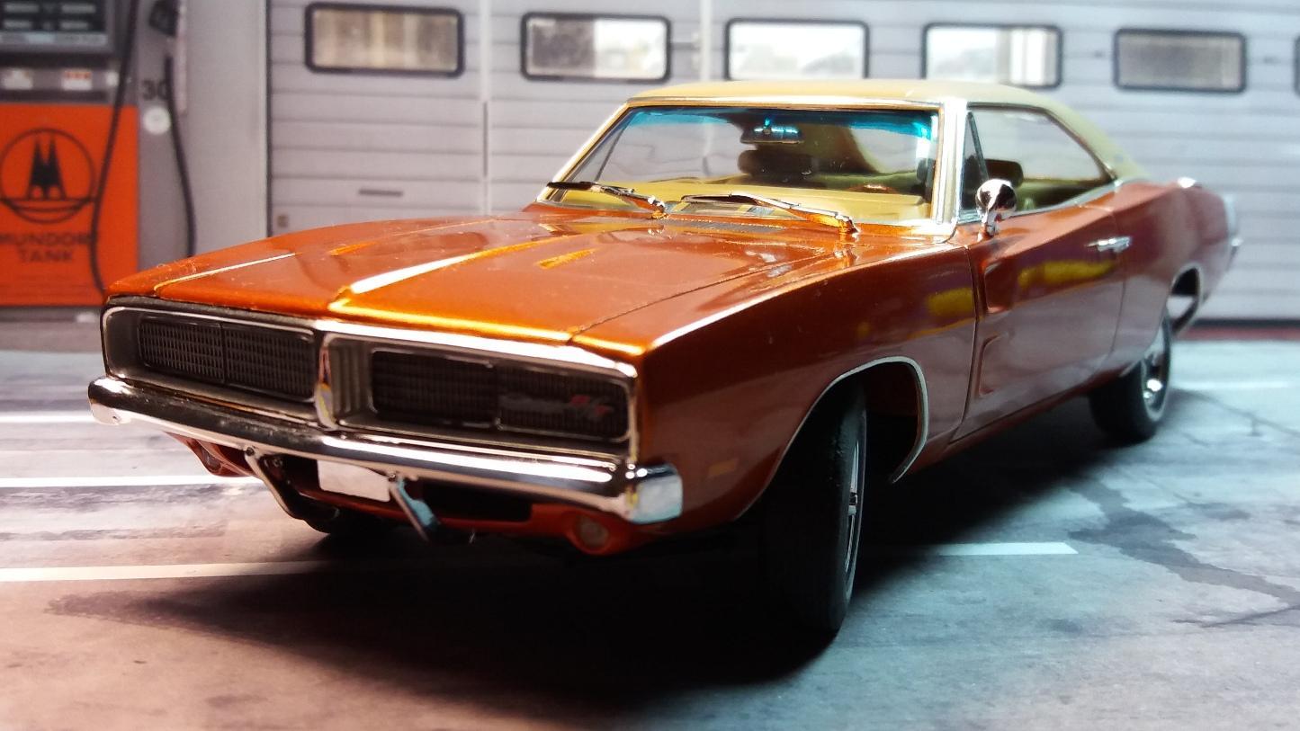 69Charger09.jpg