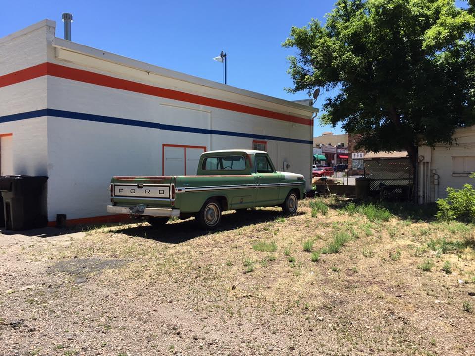 72fordtruck.jpg