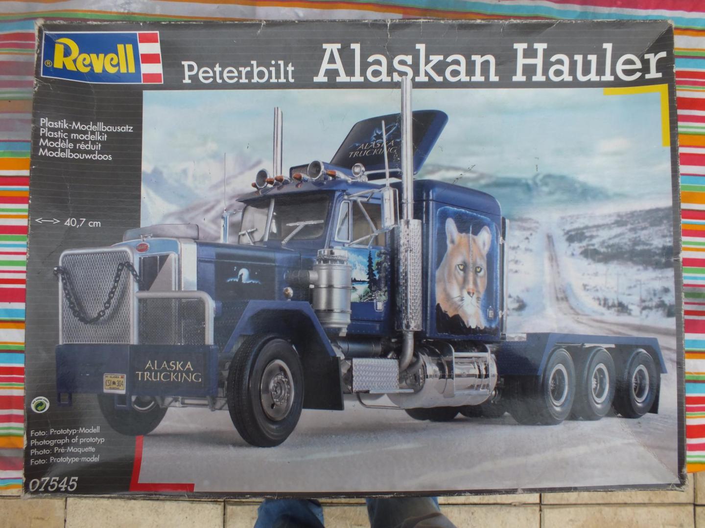 Peterbilt Alaskan Hauler.JPG