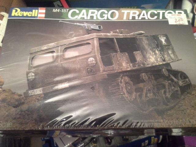 Revell Cargo Tractor.jpg