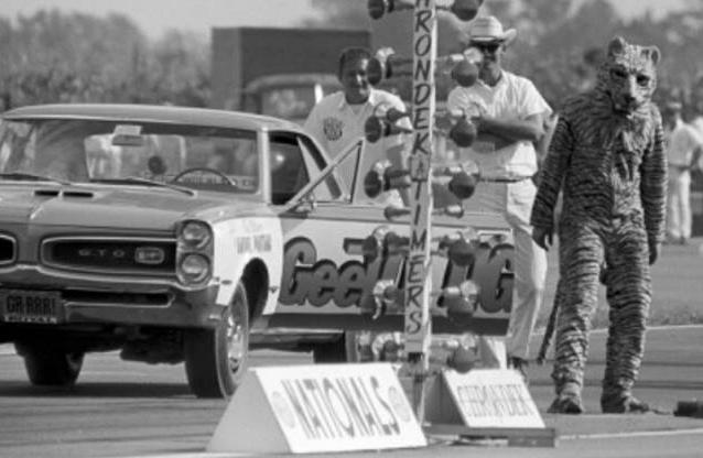 13124470_571651409679339_293696416465101