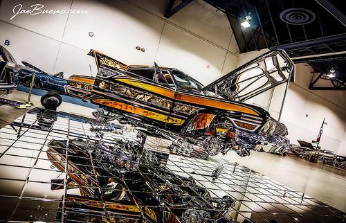 lowrider_display.thumb.jpg.7b95306dcc6e8