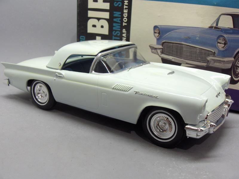 AMT 57 T-Bird Craftsman no skirts.JPG