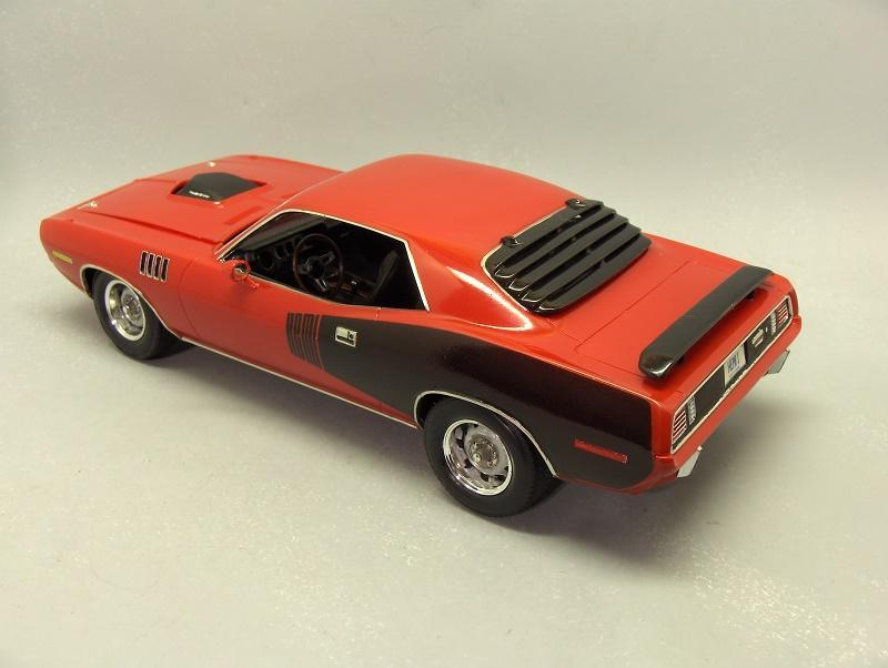 Monogram 71 Plymouth Cuda (2).JPG