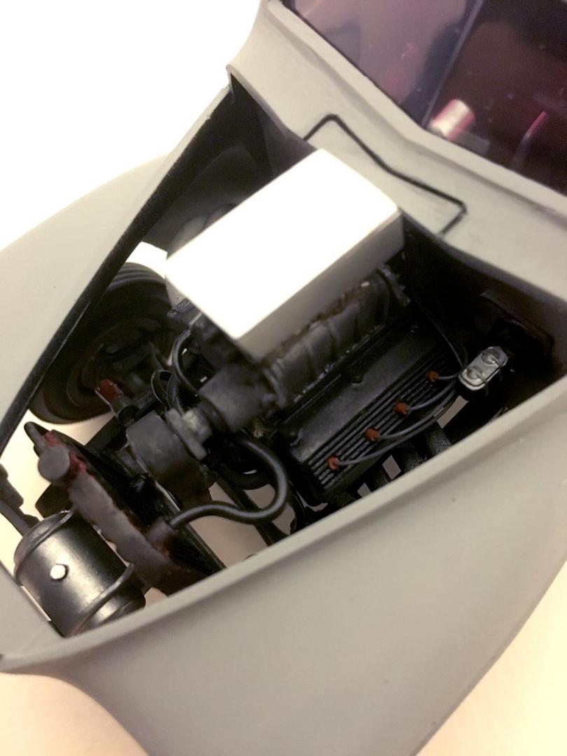 engine drivers side.jpg