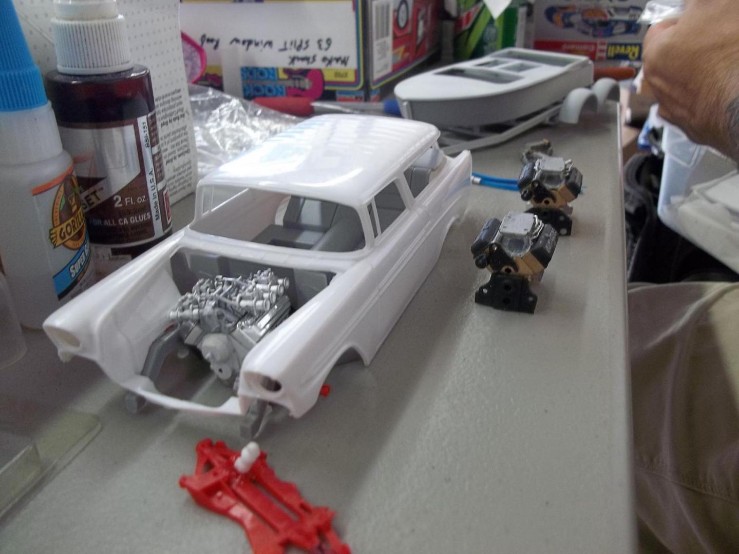 14362564_882207598576424_475206306201820