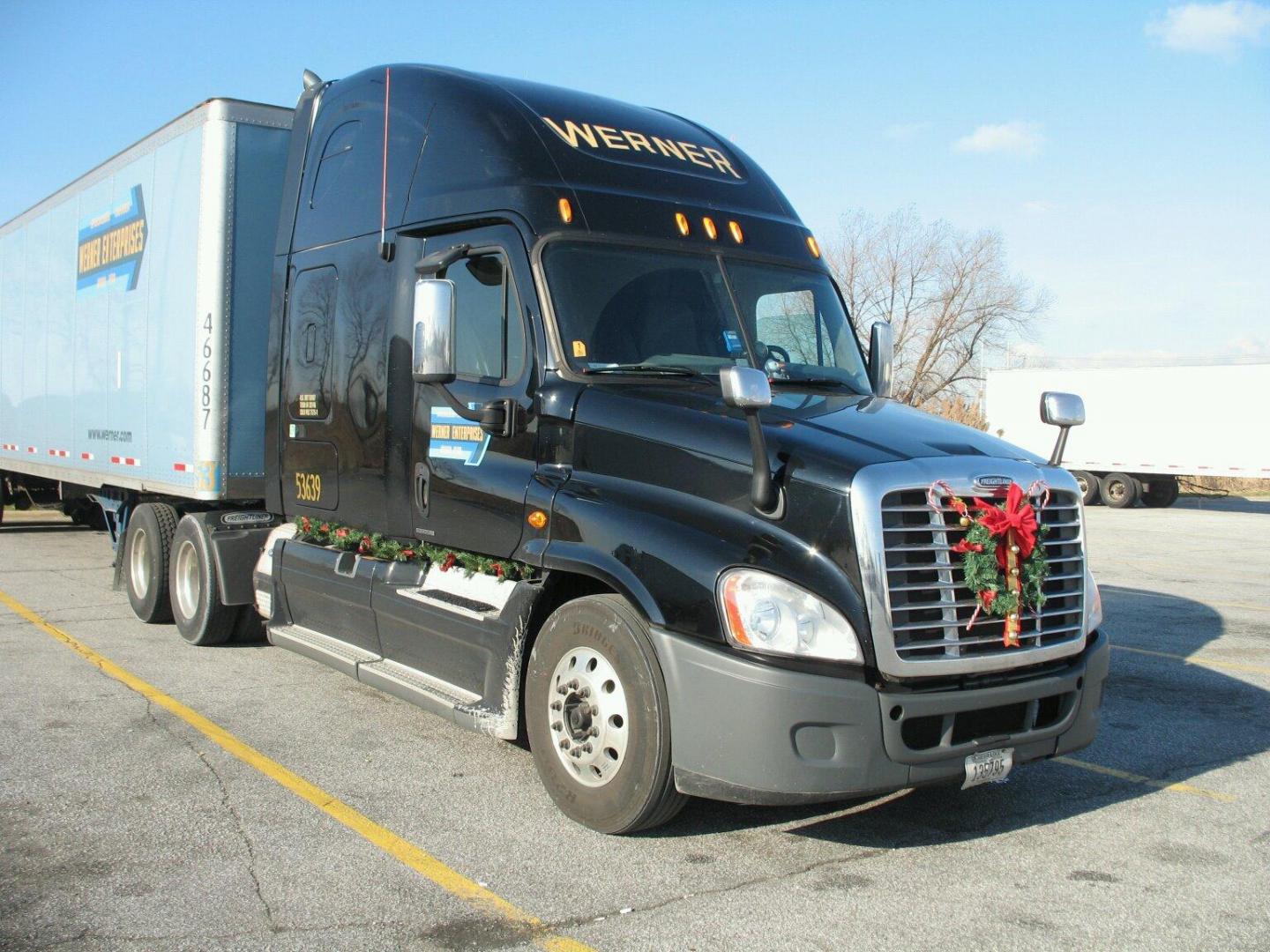 339699_344104168940506_1119073118_o.thum