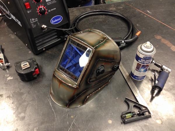 Steele.thumb.JPG.9ffe7f7f78f24f7670fcb22