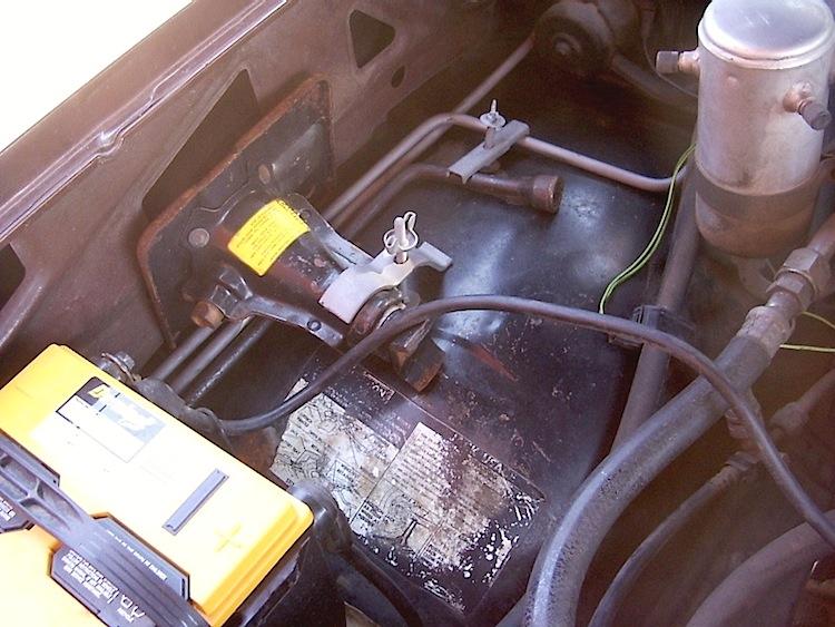 Jack, lug wrench & handle.JPG