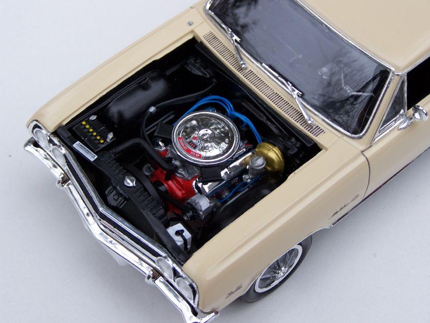 Revell_1965_Chevelle_Malibu_SS_396_Z16d.