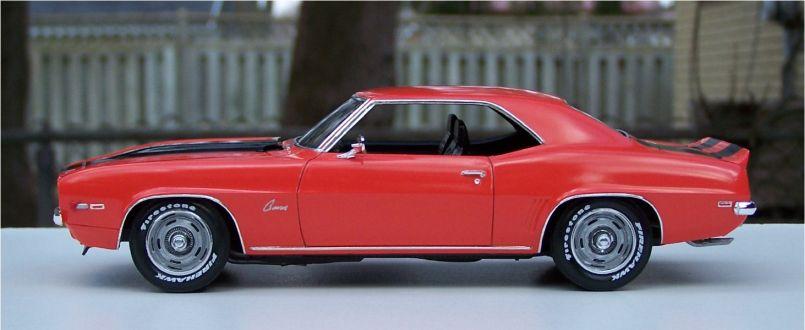 Revell_1969_Chevrolet_Camaro_RS_SSc.thum