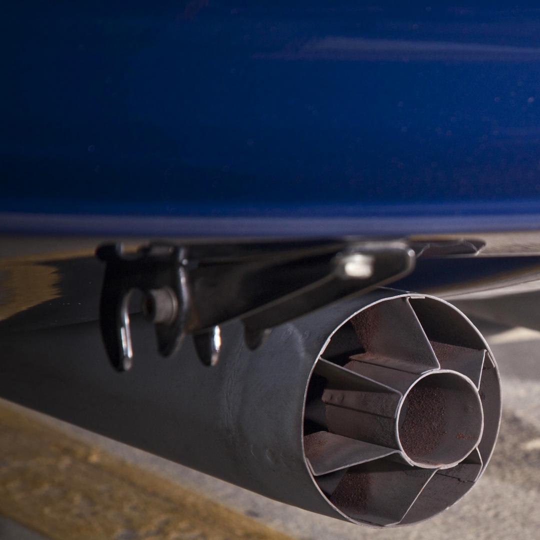 exhaust.jpg