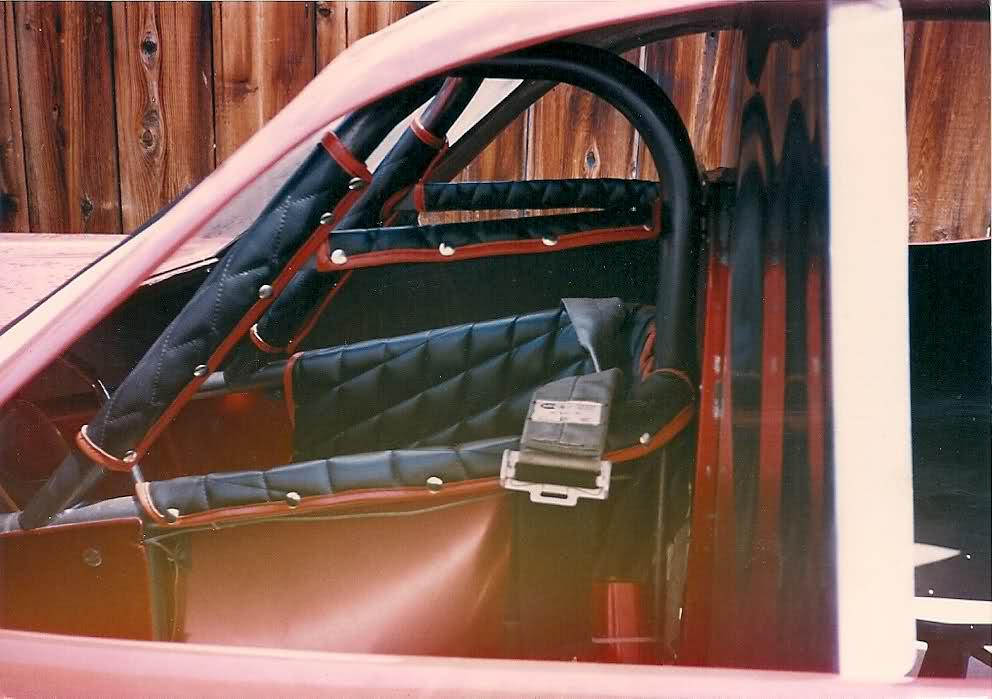 rear engine cuda funnycar_002.jpg