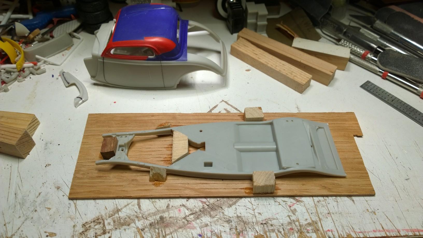 '33 Chassis Jig‏ i.jpg