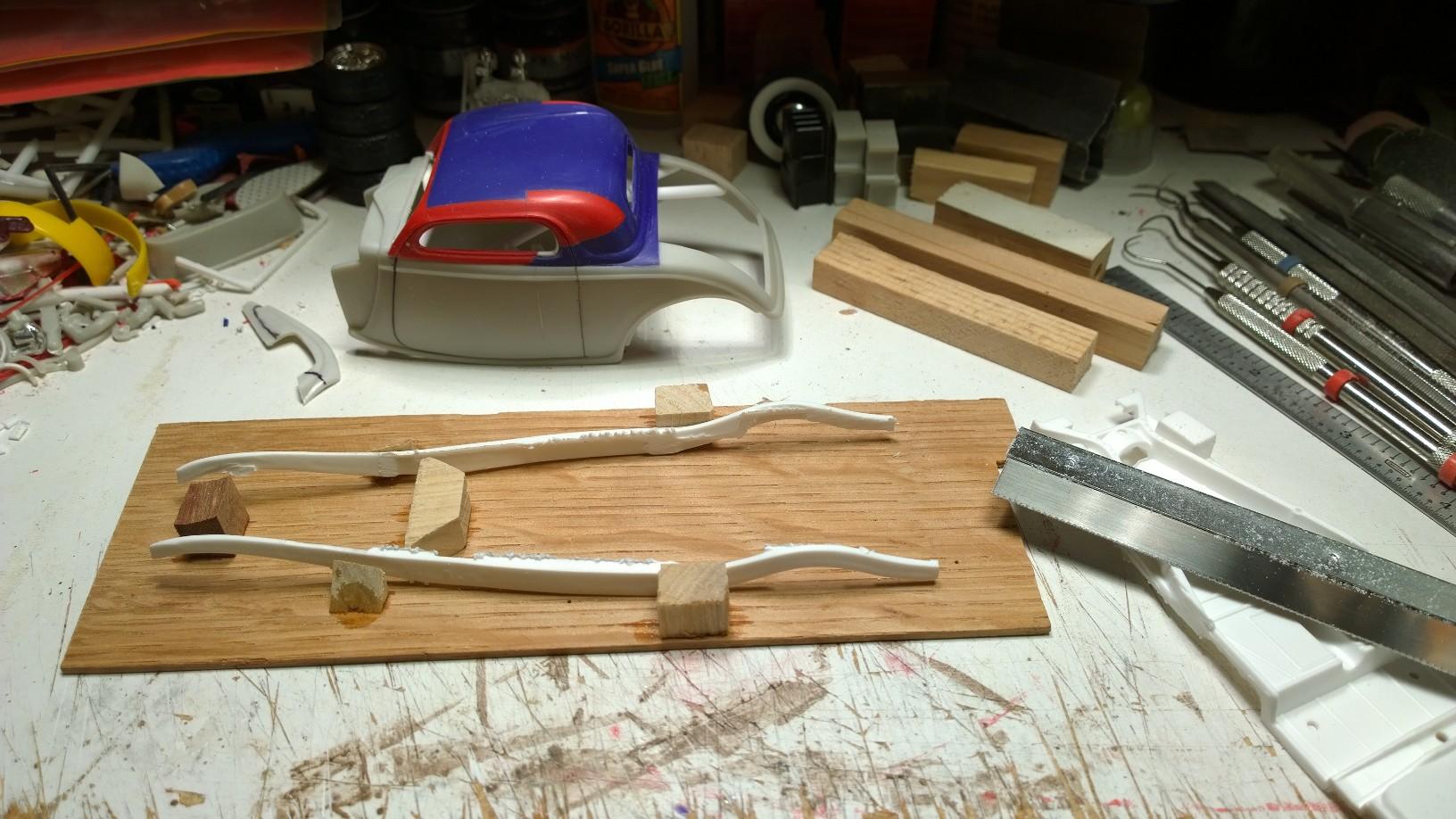 '33 Chassis Jig‏ l.jpg