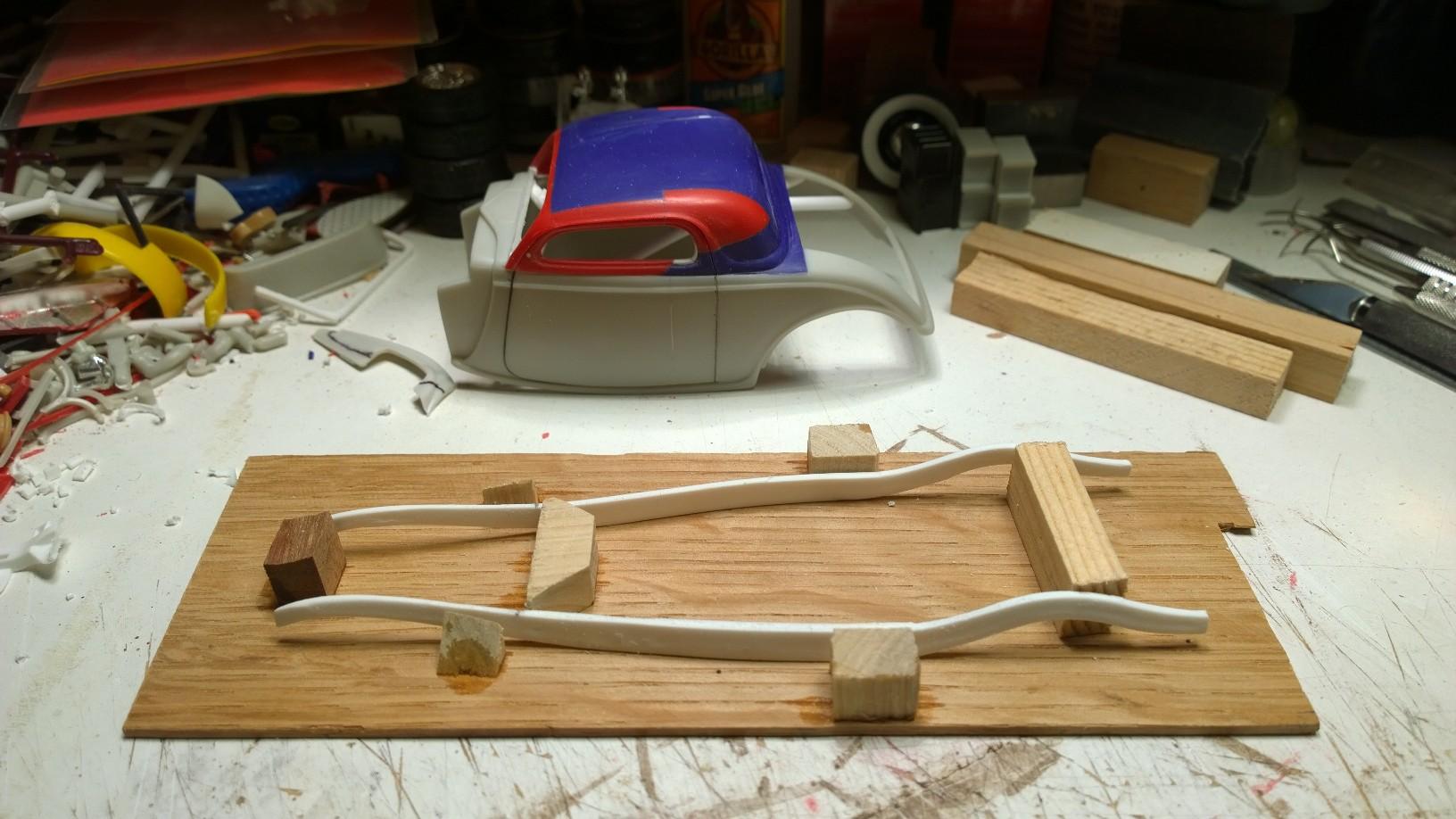 '33 Chassis Jig‏ r.jpg
