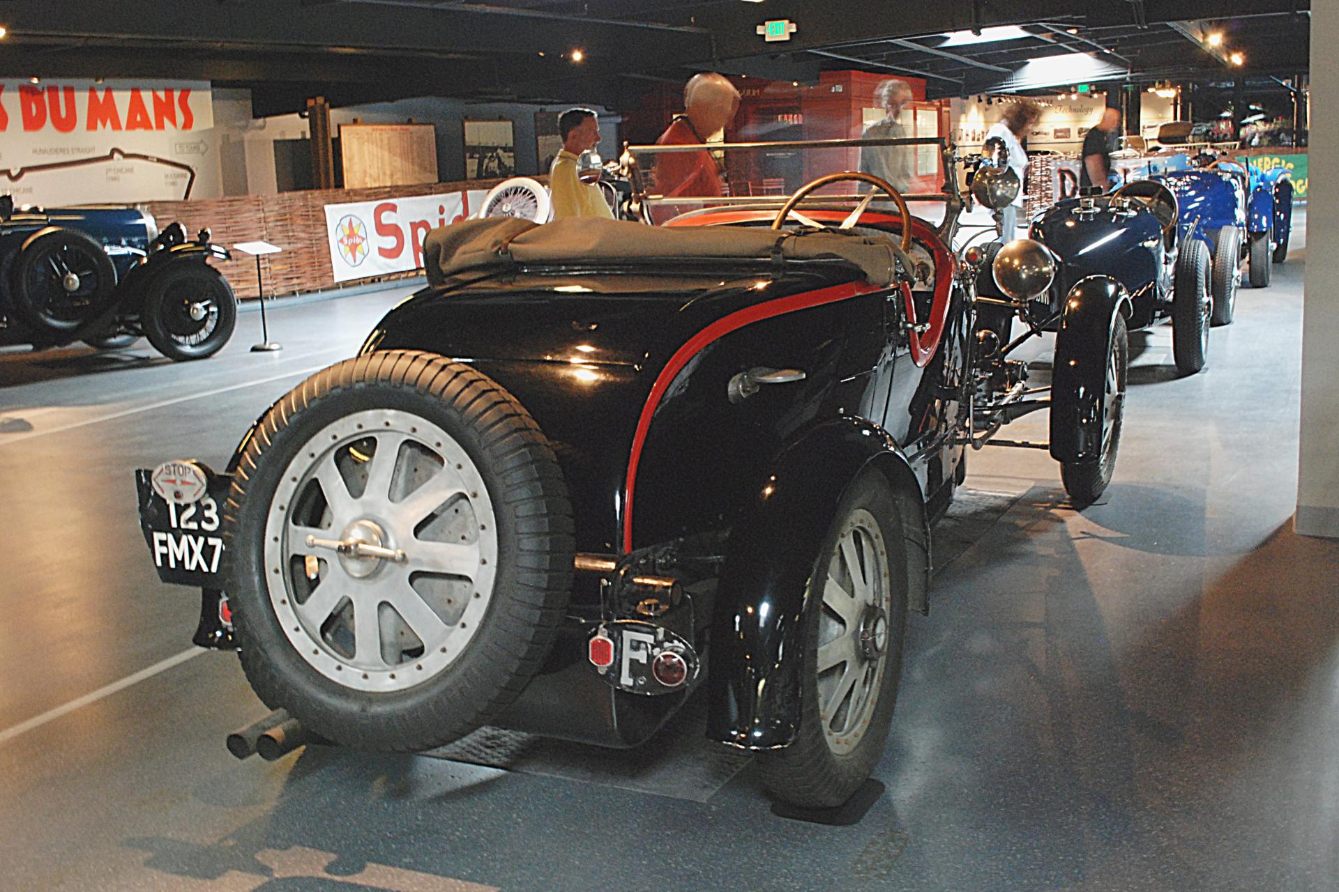 Bugatti 1930 T43A roadster 04.JPG