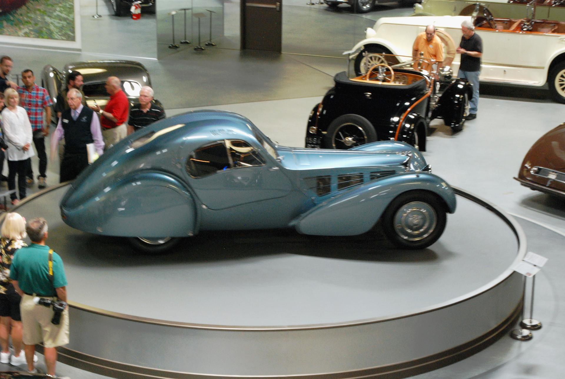 Bugatti 1936 T57SC Atlantic 11.JPG