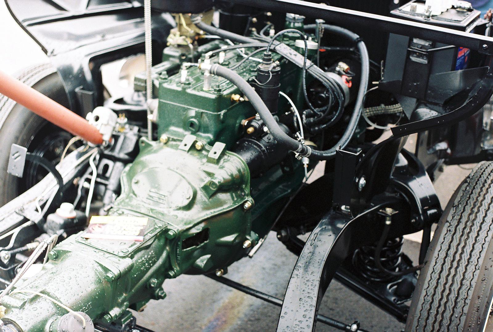 KF Henry J 51 chassis 1.jpg