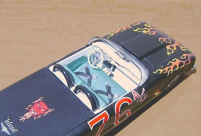 Fin_int.thumb.JPG.e88a417cf61dfa0ab7ef79