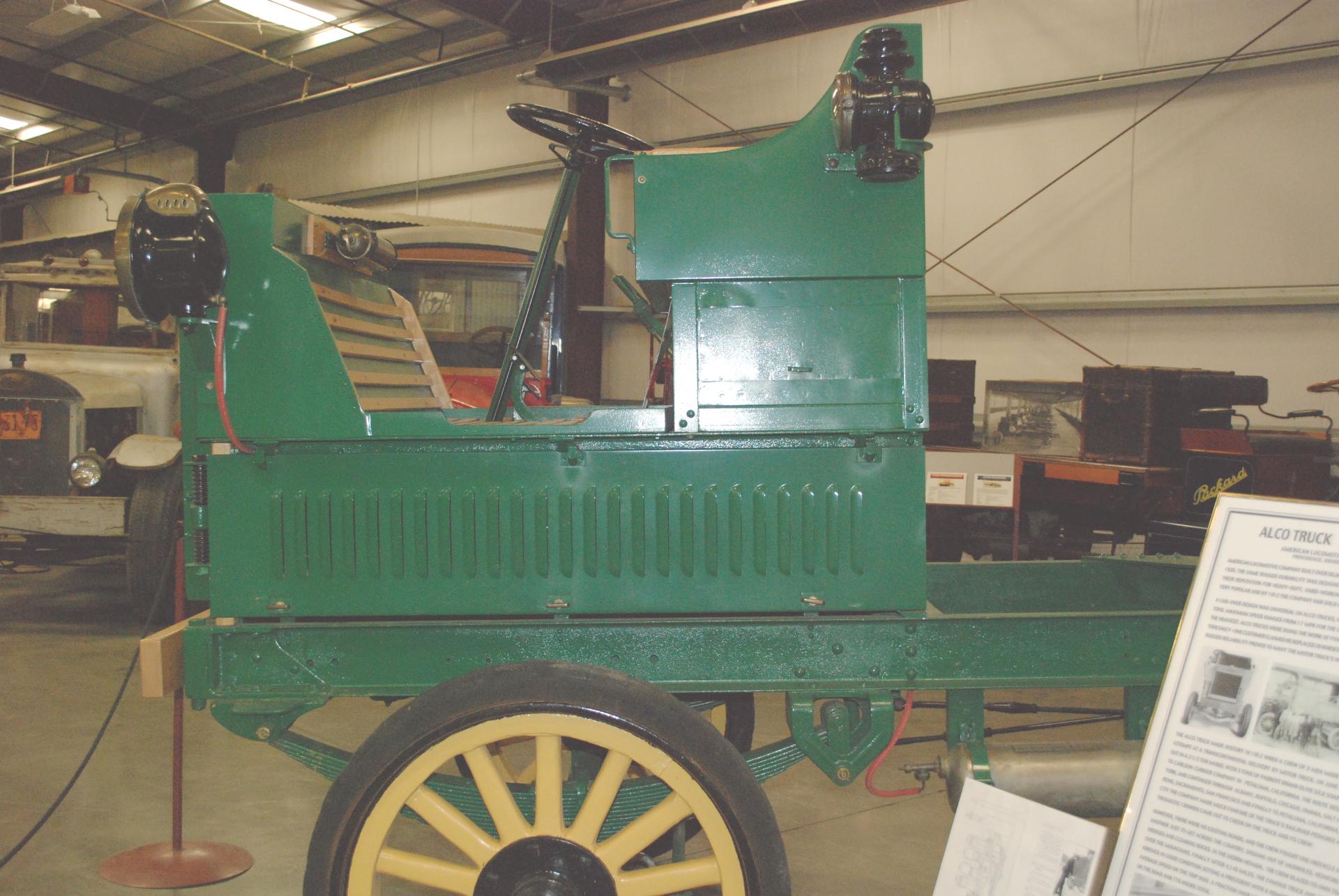 Alco 1910 3½T side lf.JPG