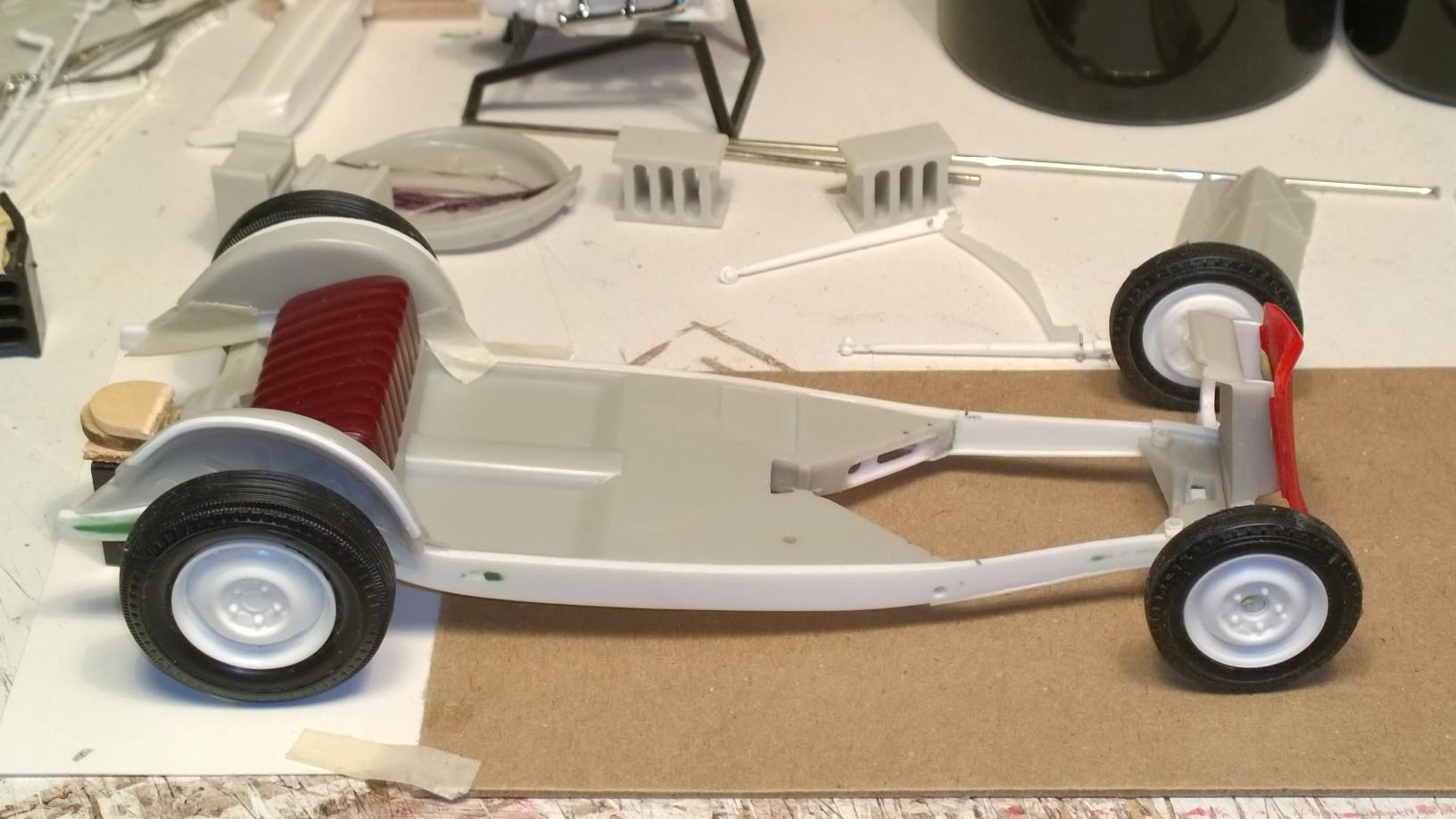 594d1324194f2_33_Coupe_Chassis_and_Radia