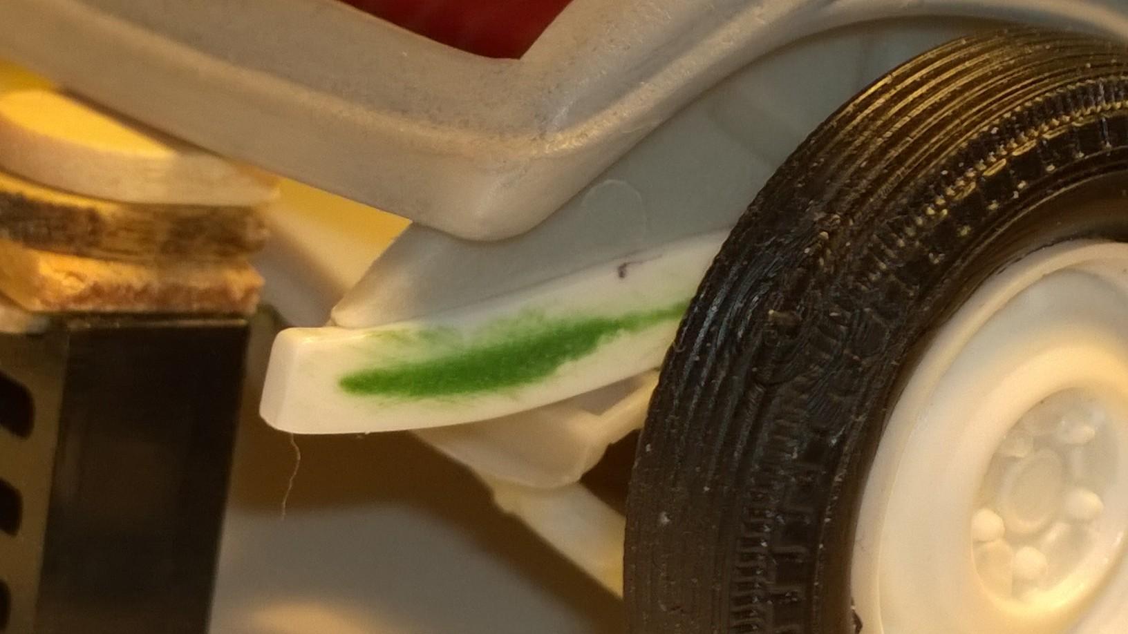 '33 Coupe Wheel Wells b.jpg