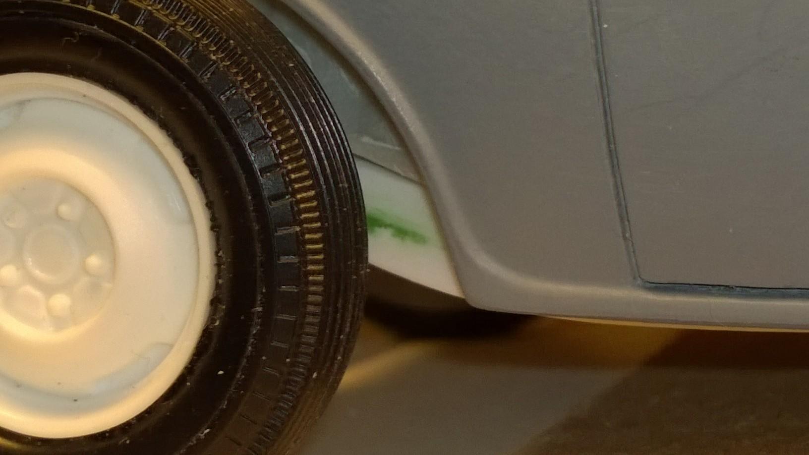 '33 Coupe Wheel Wells c.jpg