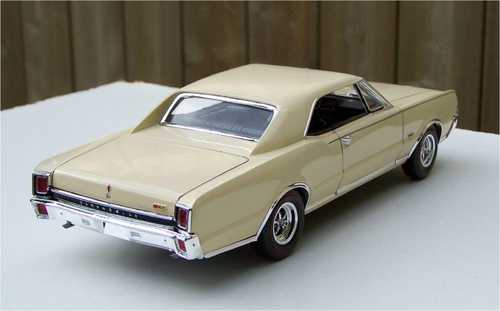 Lindberg_1967_Oldsmobile_442b.thumb.jpg.