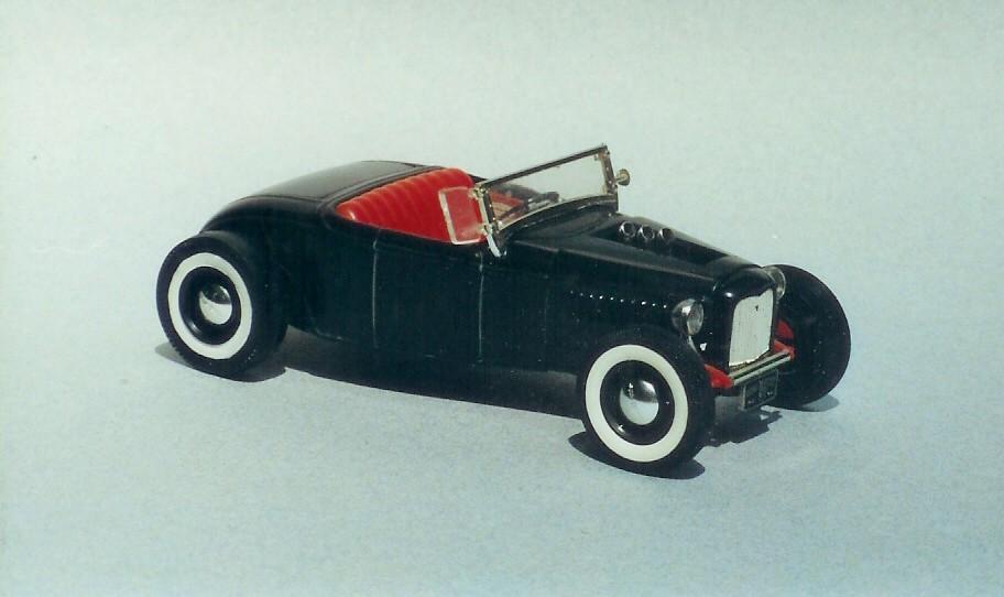 32_Roadster.thumb.jpg.41f784f24b8b01fe64