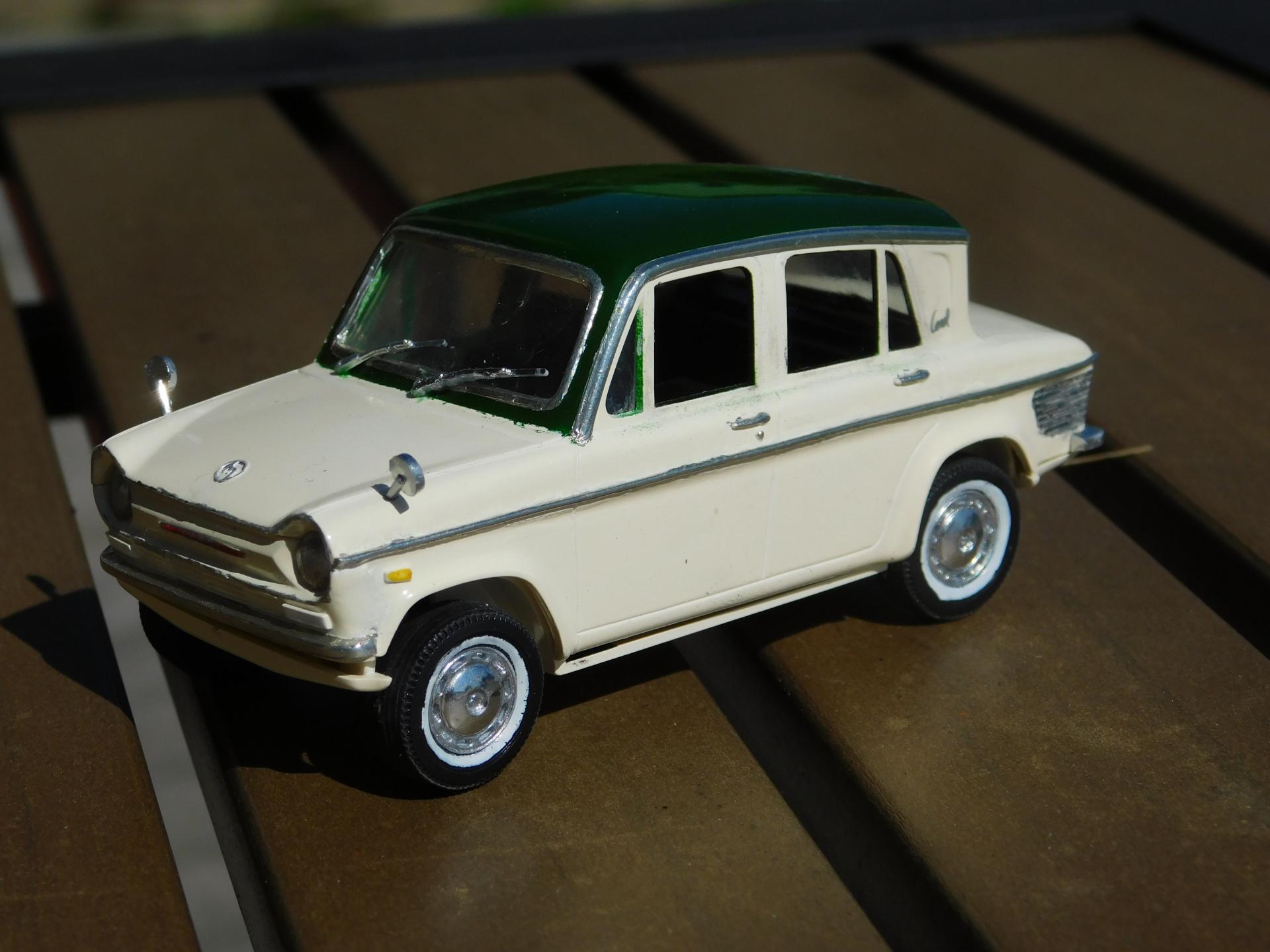 1962 Mazda Carol 360 DeLuxe 1/32 - Model Cars - Model Cars