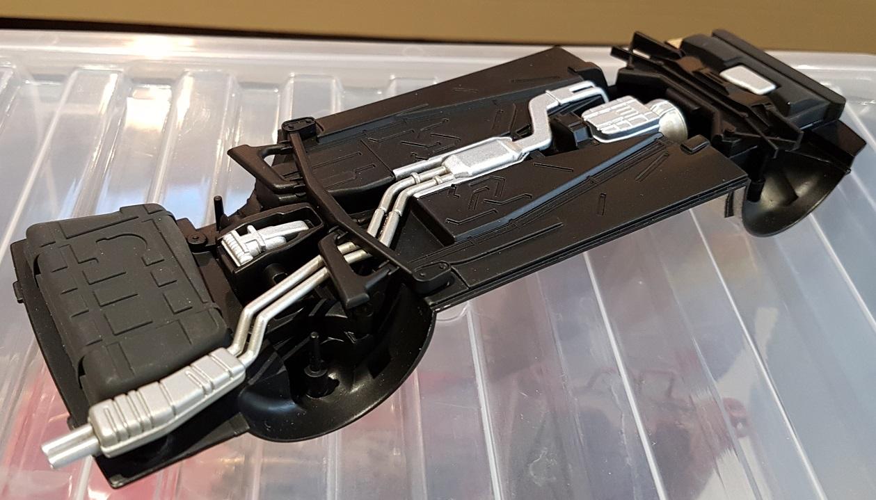 chassis complete 1.jpg