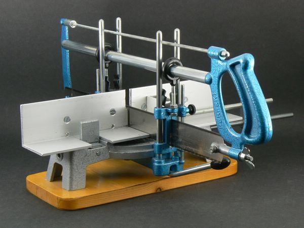 59c54067decb2_comp_Gehrungssge_A68.thumb