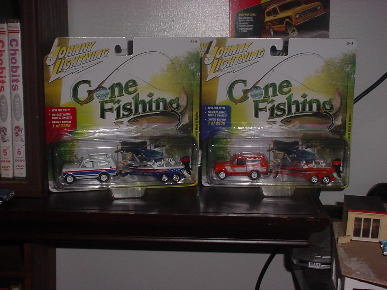 Johnny Lightning Gone Fishing IH Scout II - Diecast Corner - Model Cars  Magazine Forum