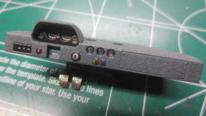 F40-001-02.thumb.jpg.b08f9387d5689616724