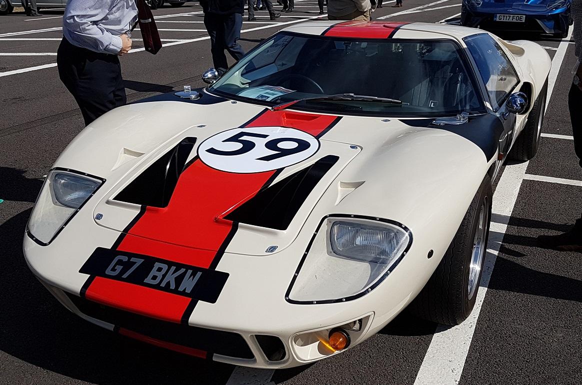 GT40-1.jpg