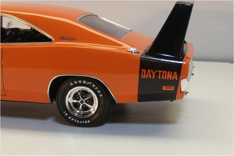 Revell_1969_Dodge_Daytona6.thumb.jpg.7c8