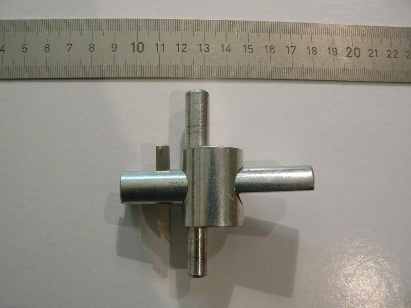 comp_003.thumb.jpg.f65dc1b72fac773168c34