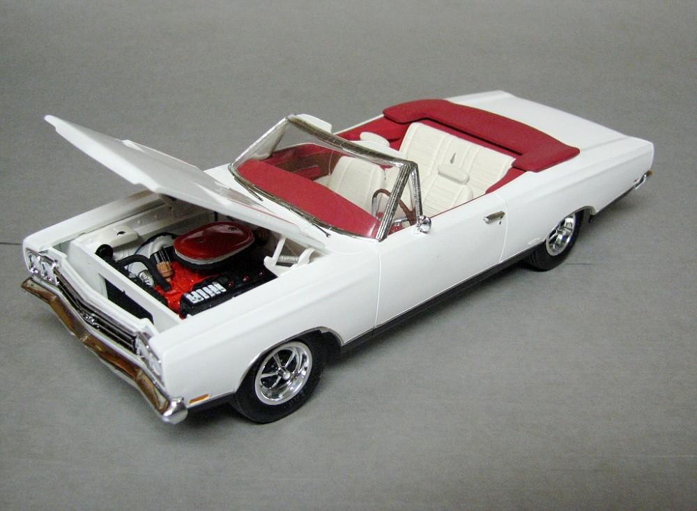 1969 Plymouth GTX convertible.jpg