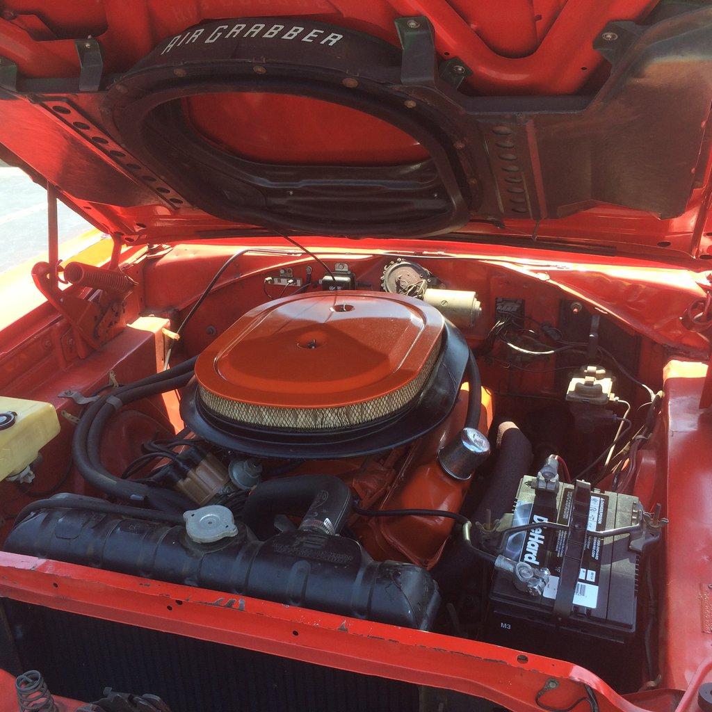 1969_plymouth_roadrunner_383_air_grabber