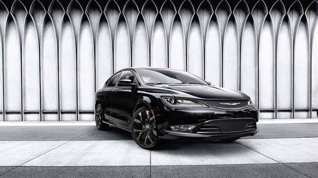 2017-Chrysler-200-01.jpg