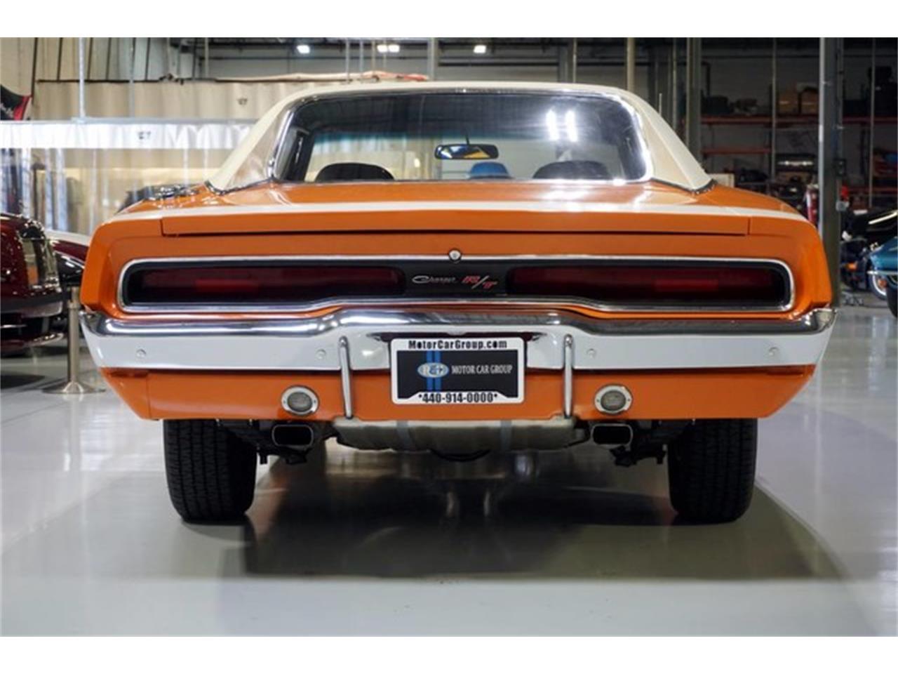 9209959-1970-dodge-charger-r-t-std.jpg