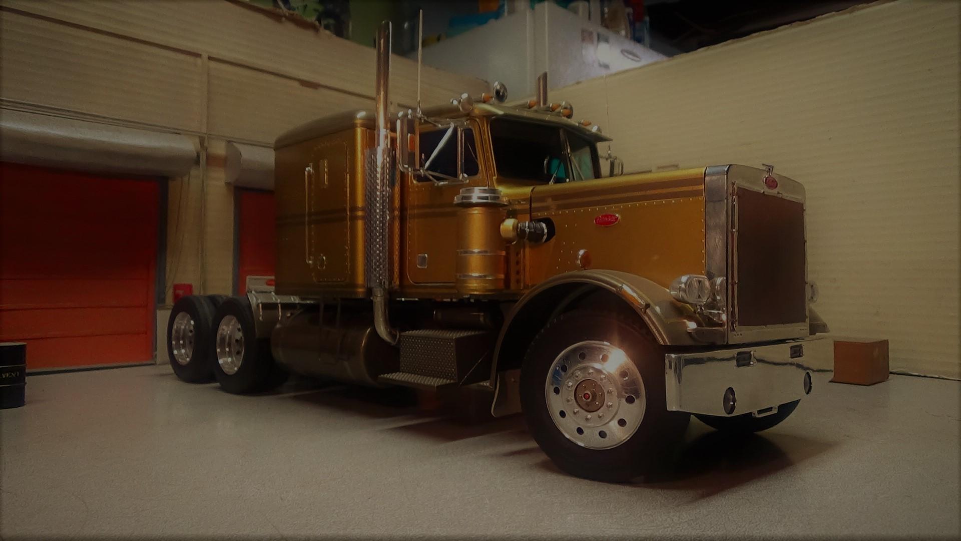 1/16 Peterbilt 359 - Model Trucks: Big Rigs and Heavy Equipment - Model ...